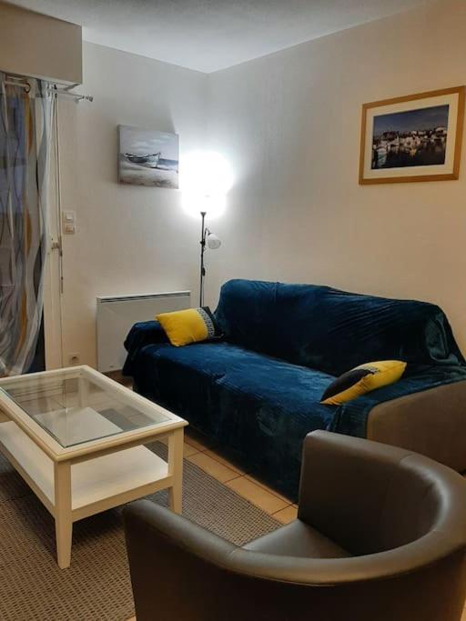 Hyper Centre De Sarzeau, Grand Appartement Au Calme Avec Jardinet Extérieur photo